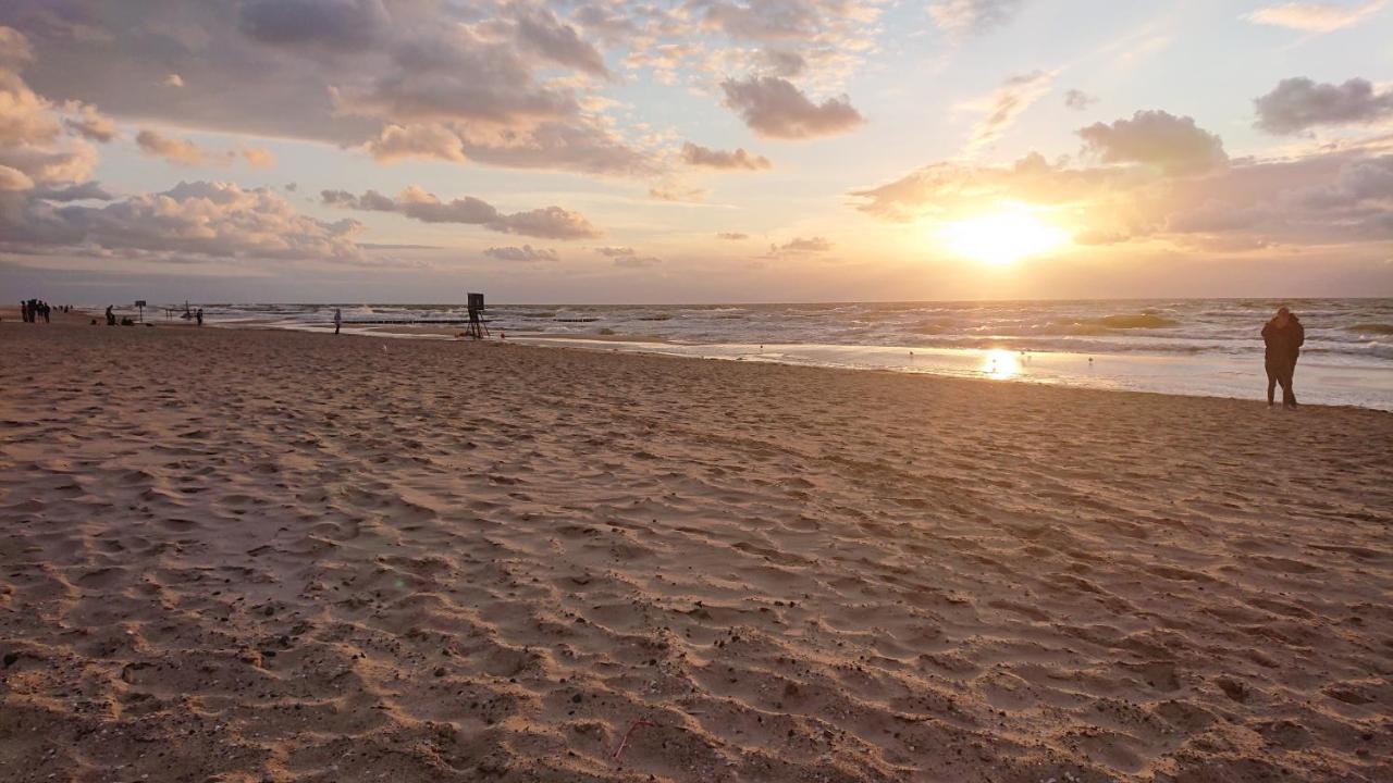 Apartament Sea Tide- Lesne Tarasy Dziwnowek-Sannel Apartments For Rent 외부 사진